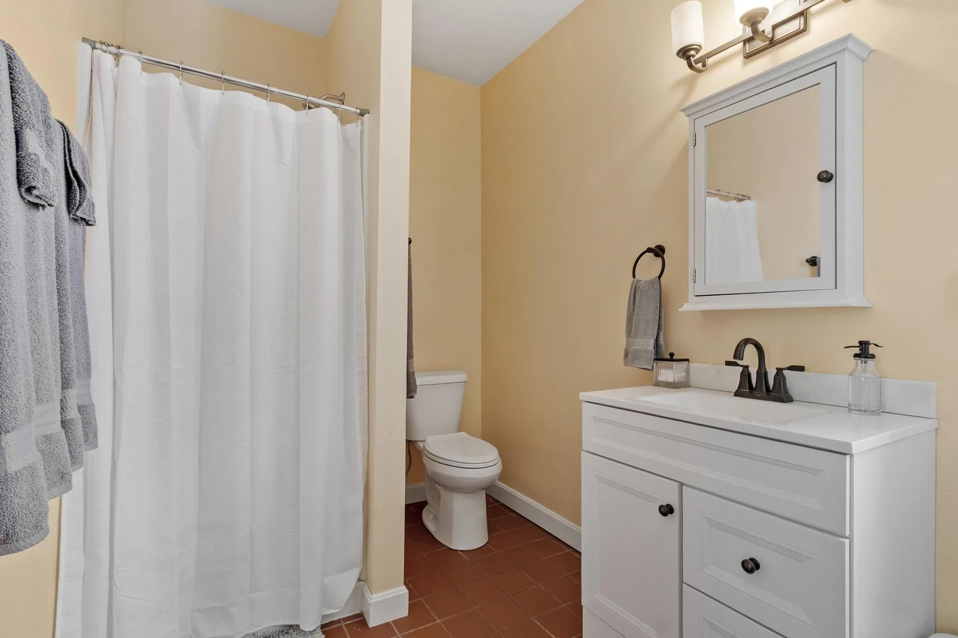 196 South Road Swanzey NH 03446