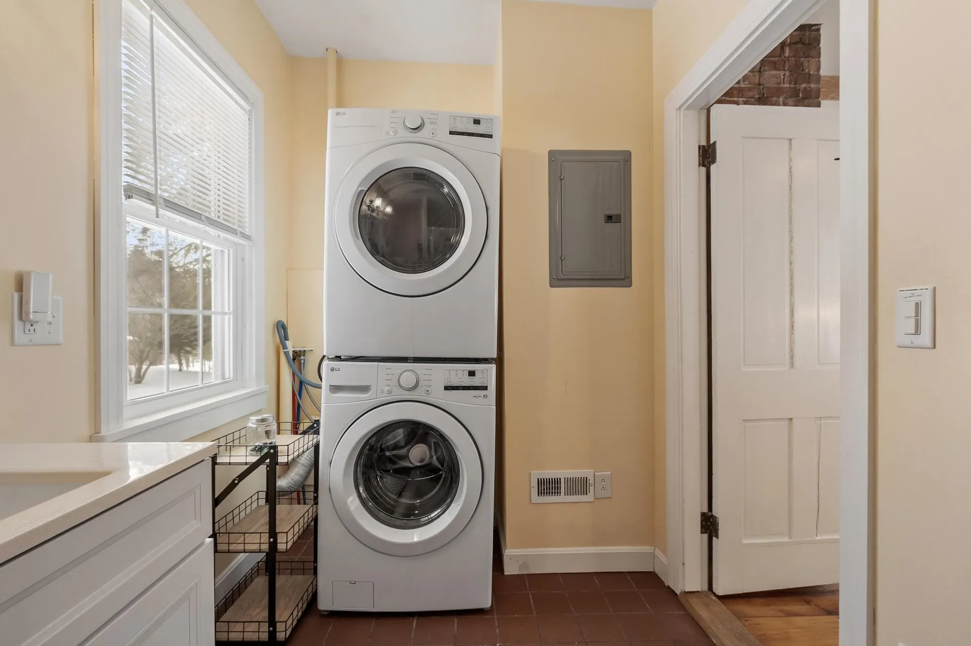 196 South Road Swanzey NH 03446