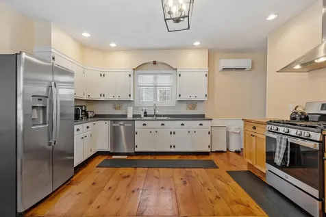 196 South Road Swanzey NH 03446