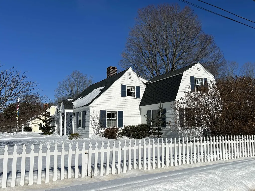 3 Wheelwright Avenue Exeter NH 03833