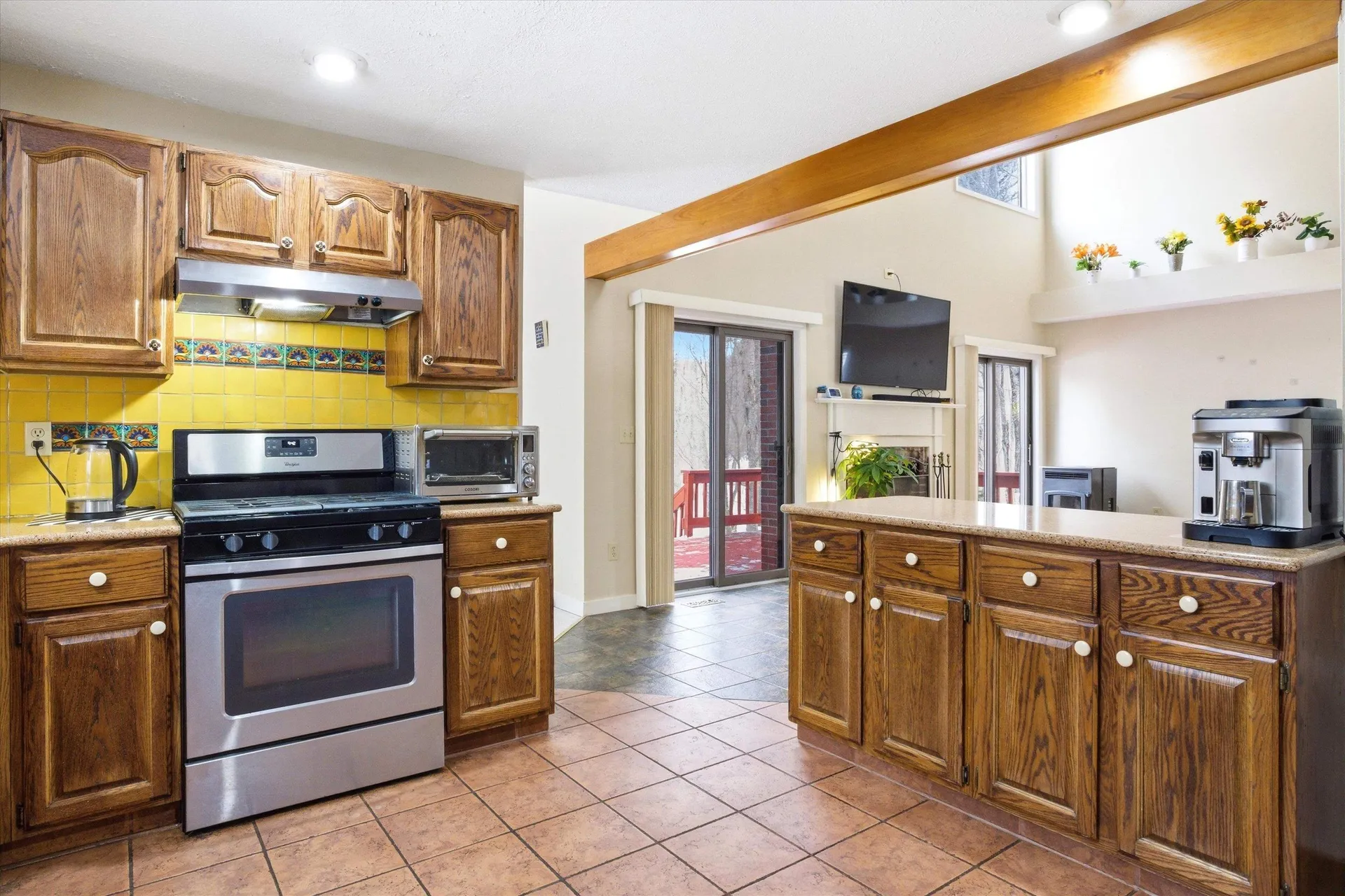 47 Drew Woods Drive Derry NH 03038