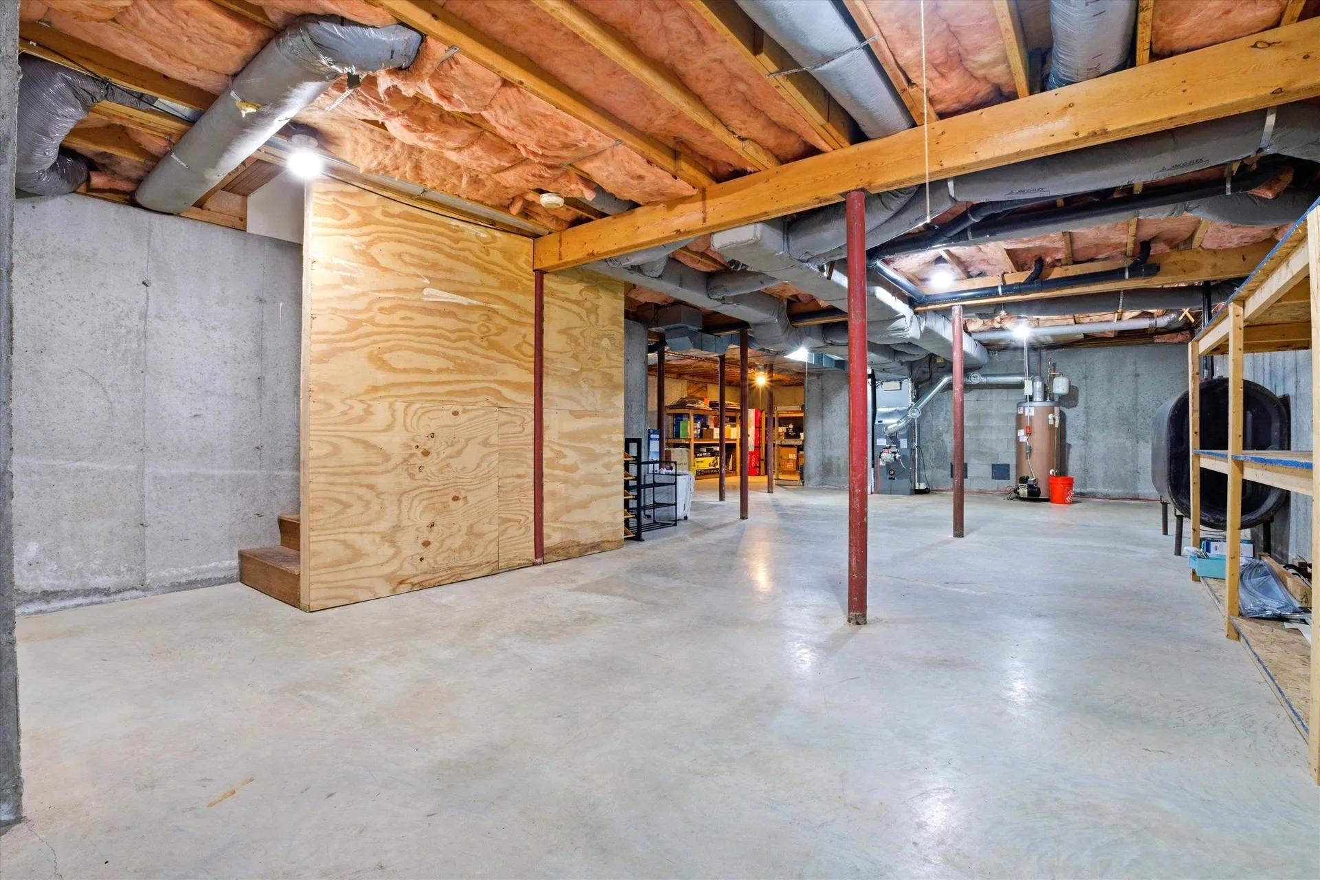 47 Drew Woods Drive Derry NH 03038