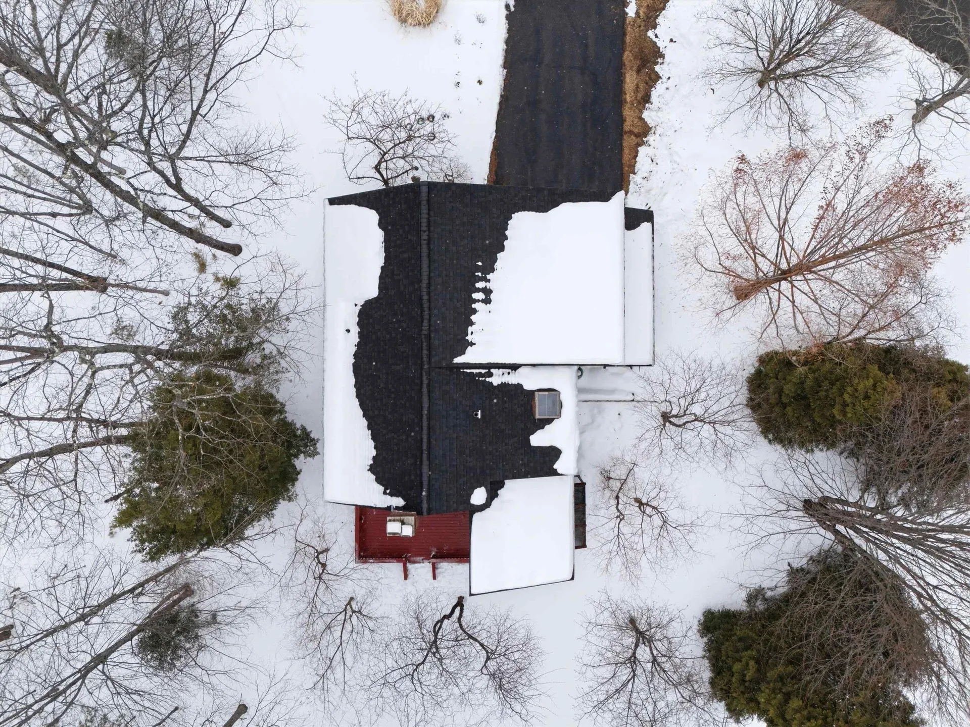 47 Drew Woods Drive Derry NH 03038