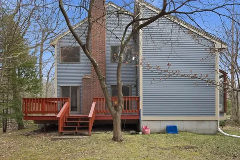 47 Drew Woods Drive Derry NH 03038