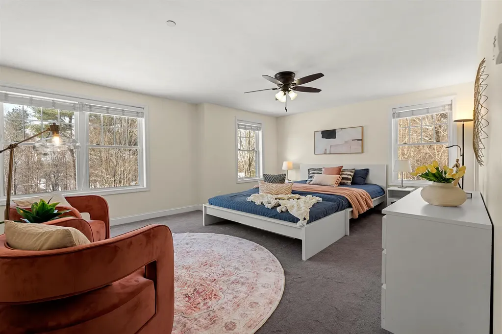 5 Senter Farm Road Hudson NH 03051