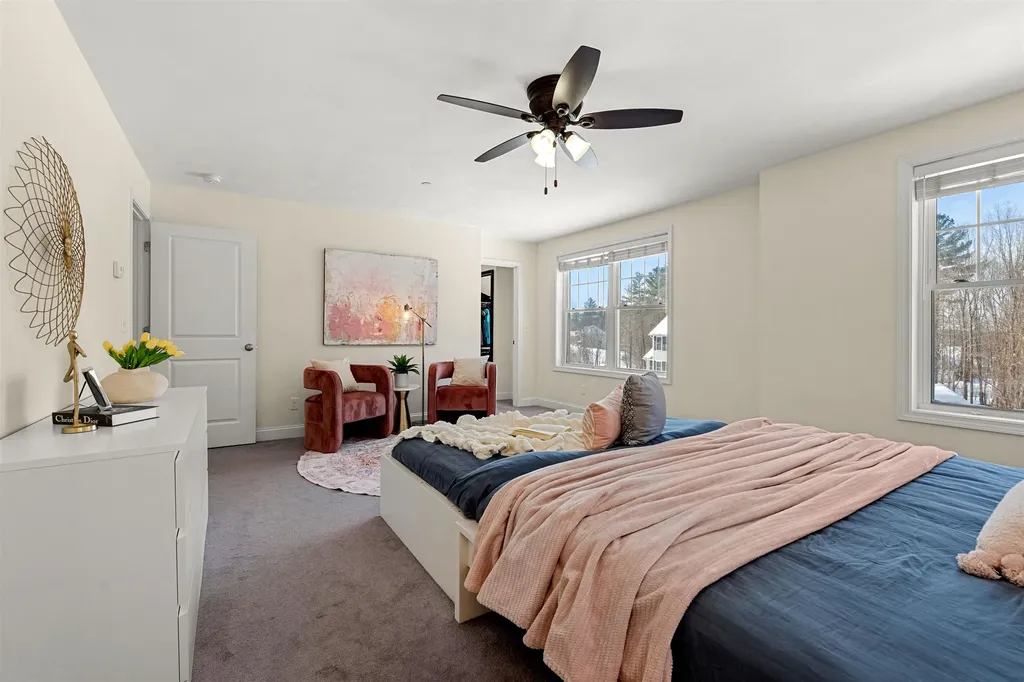 5 Senter Farm Road Hudson NH 03051