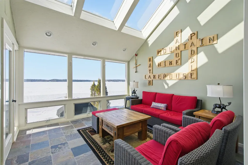 11 Portside Drive Moultonborough NH 03254