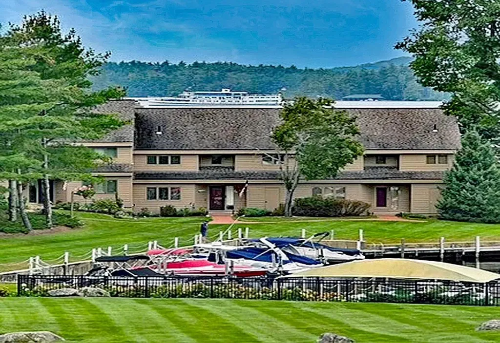 11 Portside Drive Moultonborough NH 03254