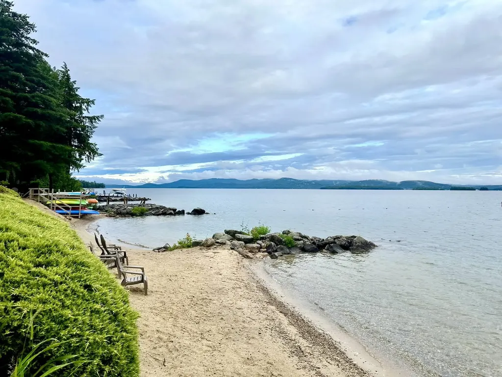 11 Portside Drive Moultonborough NH 03254