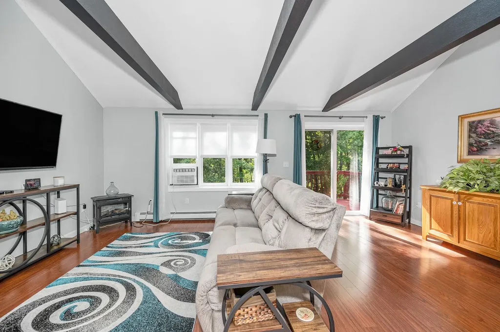 20 Chandler Drive Atkinson NH 03811