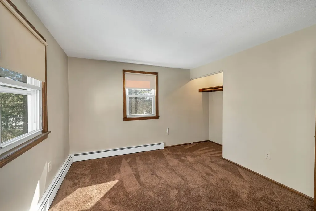 5 Hidden Valley Road Windham NH 03087