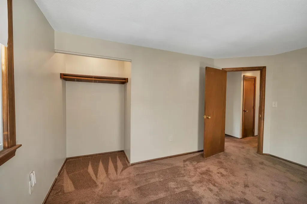 5 Hidden Valley Road Windham NH 03087