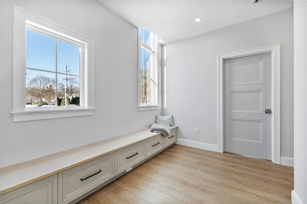 49 Jenness Avenue Rye NH 03870