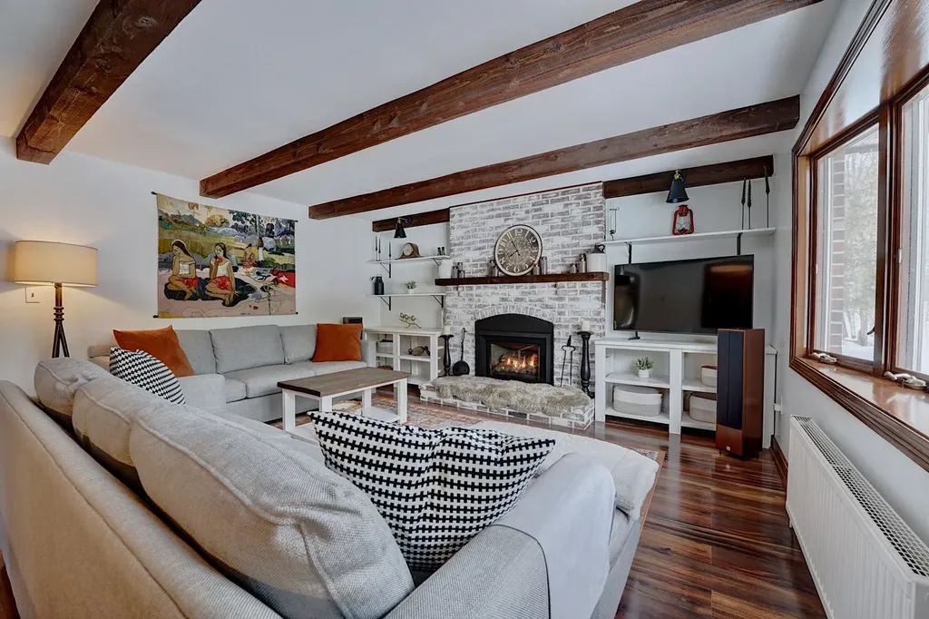 120 Exeter Road North Hampton NH 03862