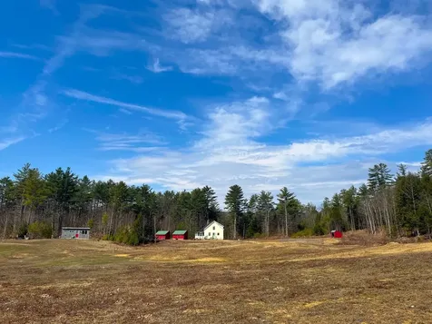 139 Turner Road Wentworth NH 03282