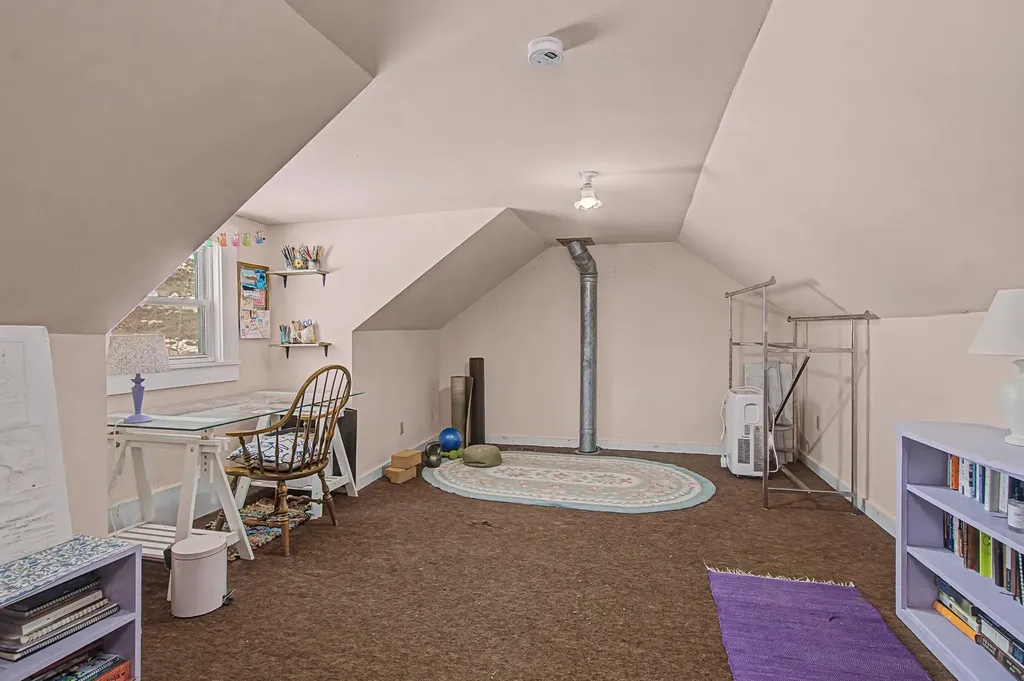 422 Us Route 2 Middlesex VT 05602