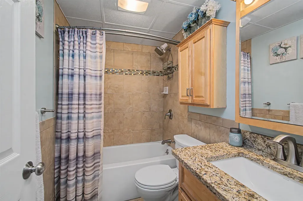 125 Kennedy Drive South Burlington VT 05403