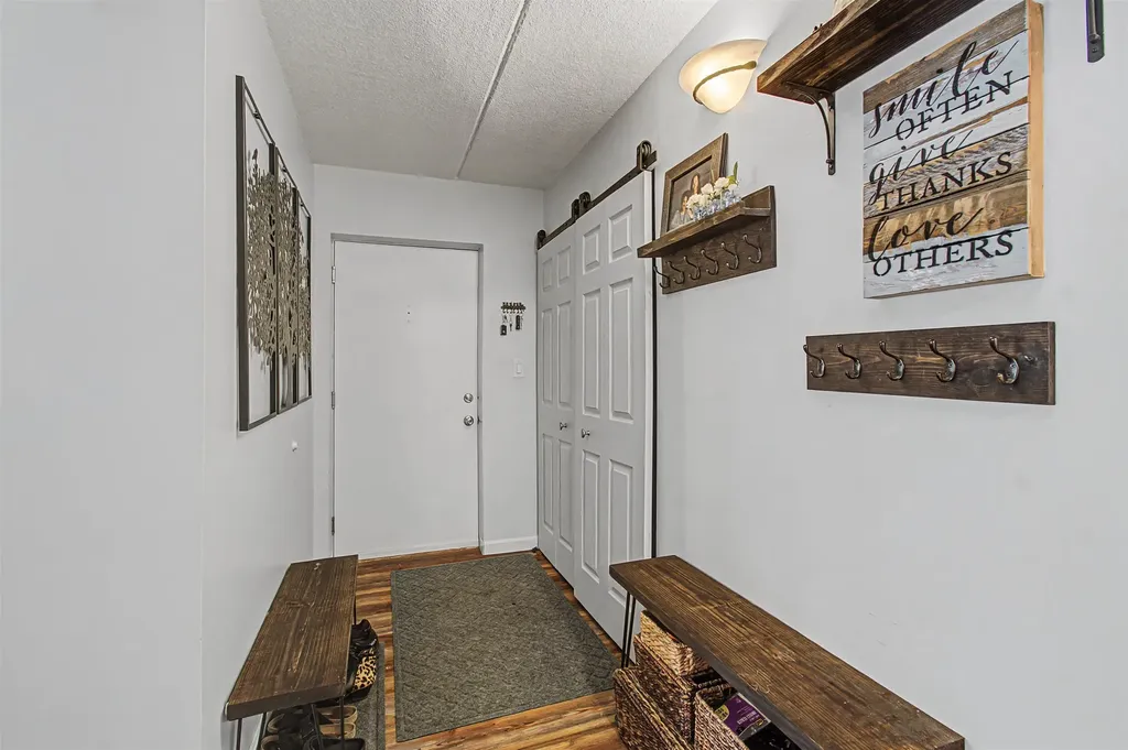 125 Kennedy Drive South Burlington VT 05403