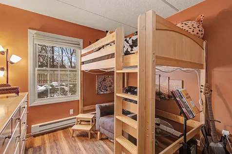 125 Kennedy Drive South Burlington VT 05403