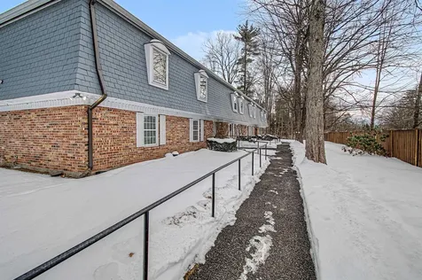 125 Kennedy Drive South Burlington VT 05403