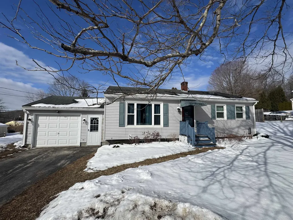 1758 East Road Bennington VT 05201