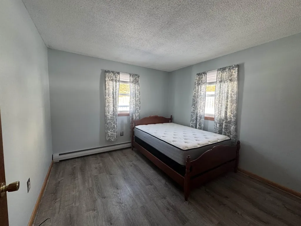 1758 East Road Bennington VT 05201