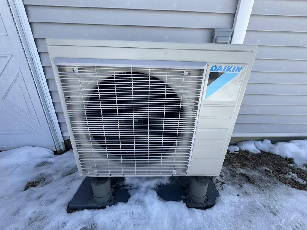 1758 East Road Bennington VT 05201