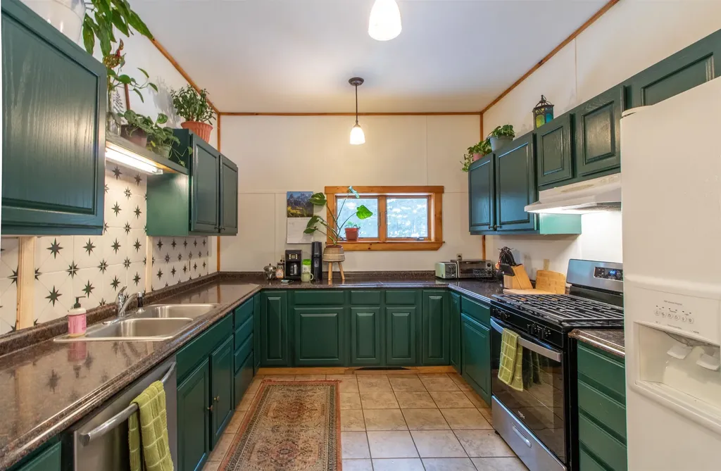 1660 Town Line Road Craftsbury VT 05827