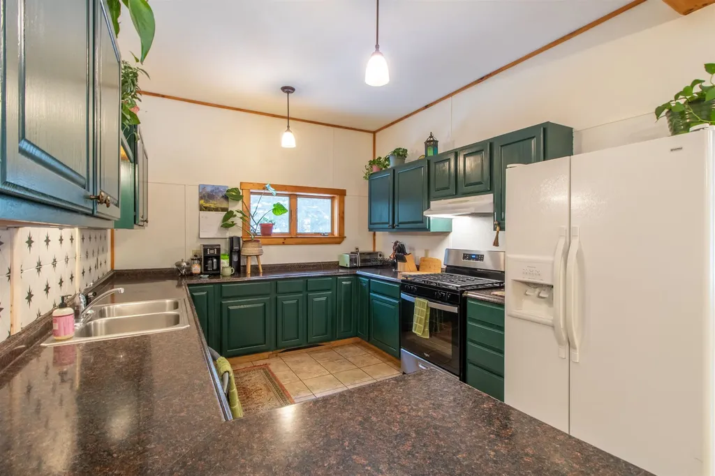 1660 Town Line Road Craftsbury VT 05827