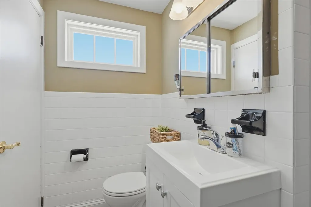 22 Lil Nor Avenue Somersworth NH 03878