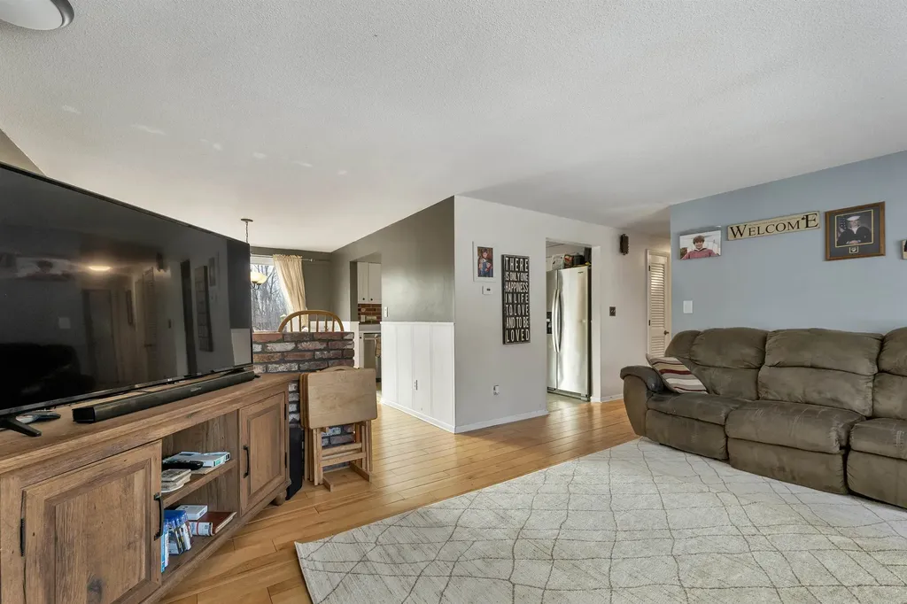 21 Barnard Ridge Road Meredith NH 03253