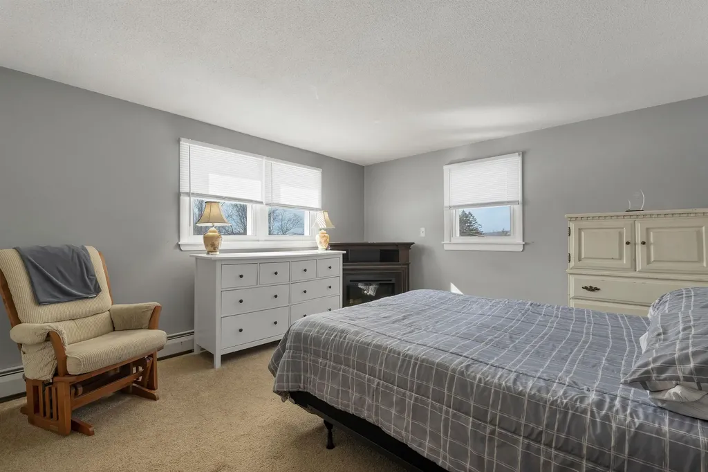 21 Barnard Ridge Road Meredith NH 03253