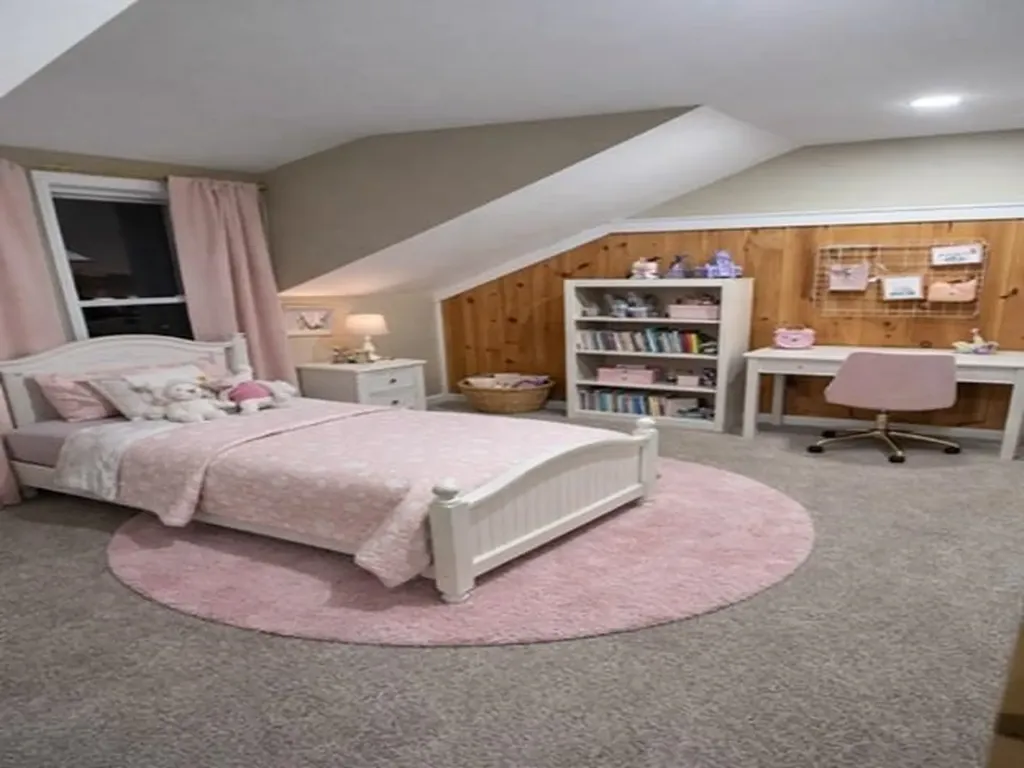 128 N Shore Road Derry NH 03038