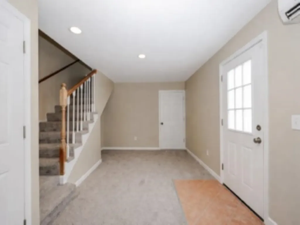 128 N Shore Road Derry NH 03038