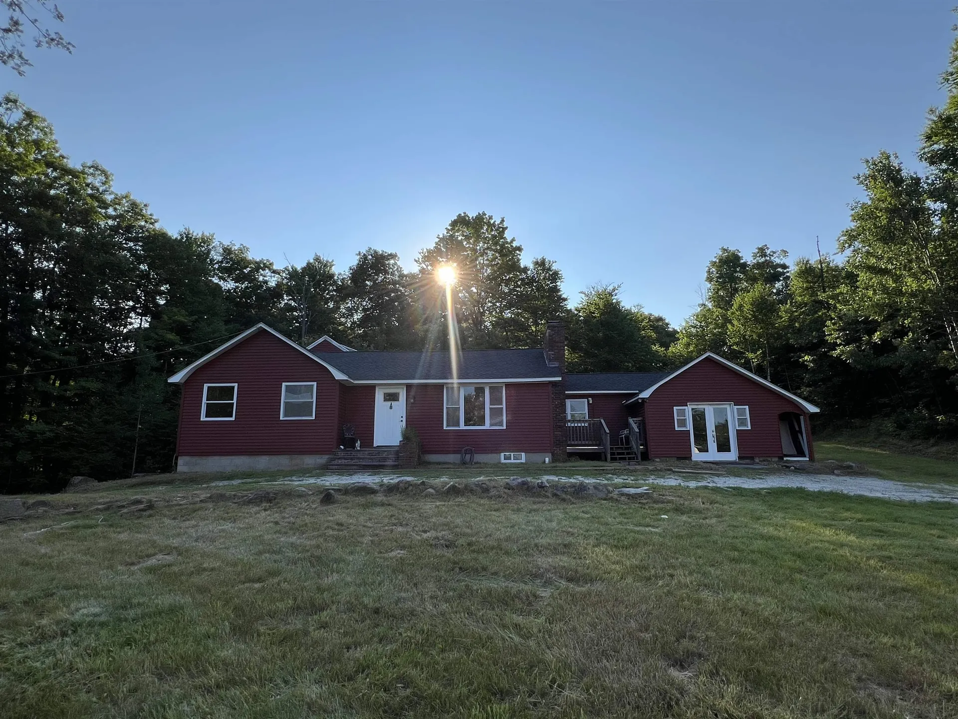128 N Shore Road Derry NH 03038