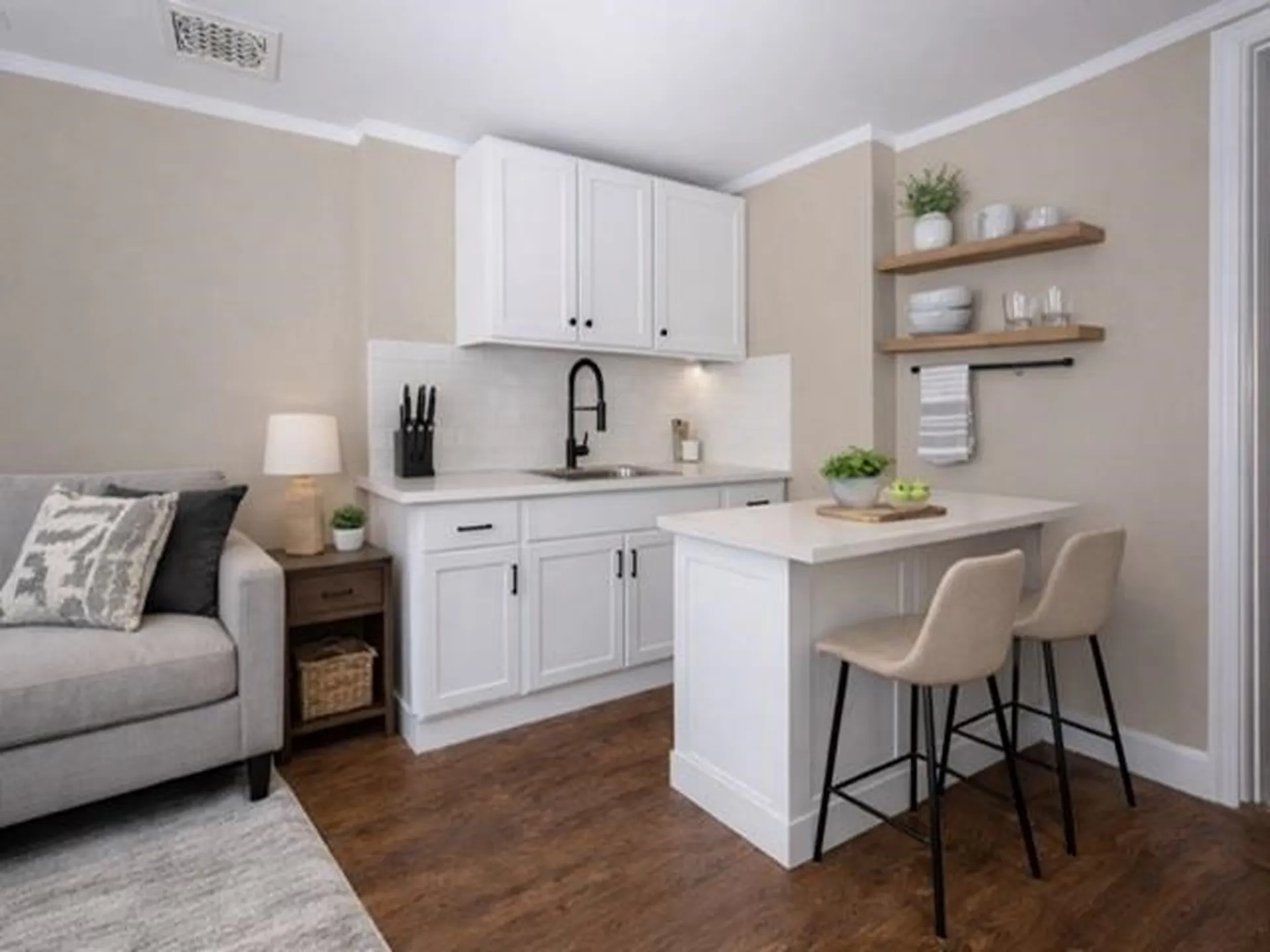 128 N Shore Road Derry NH 03038