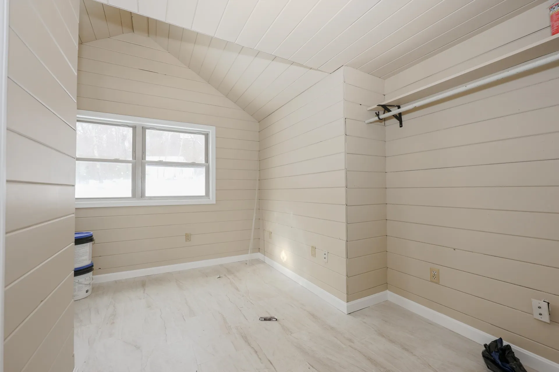 128 N Shore Road Derry NH 03038