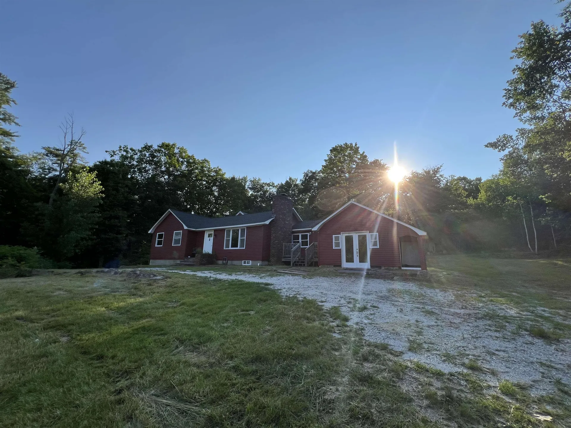 128 N Shore Road Derry NH 03038