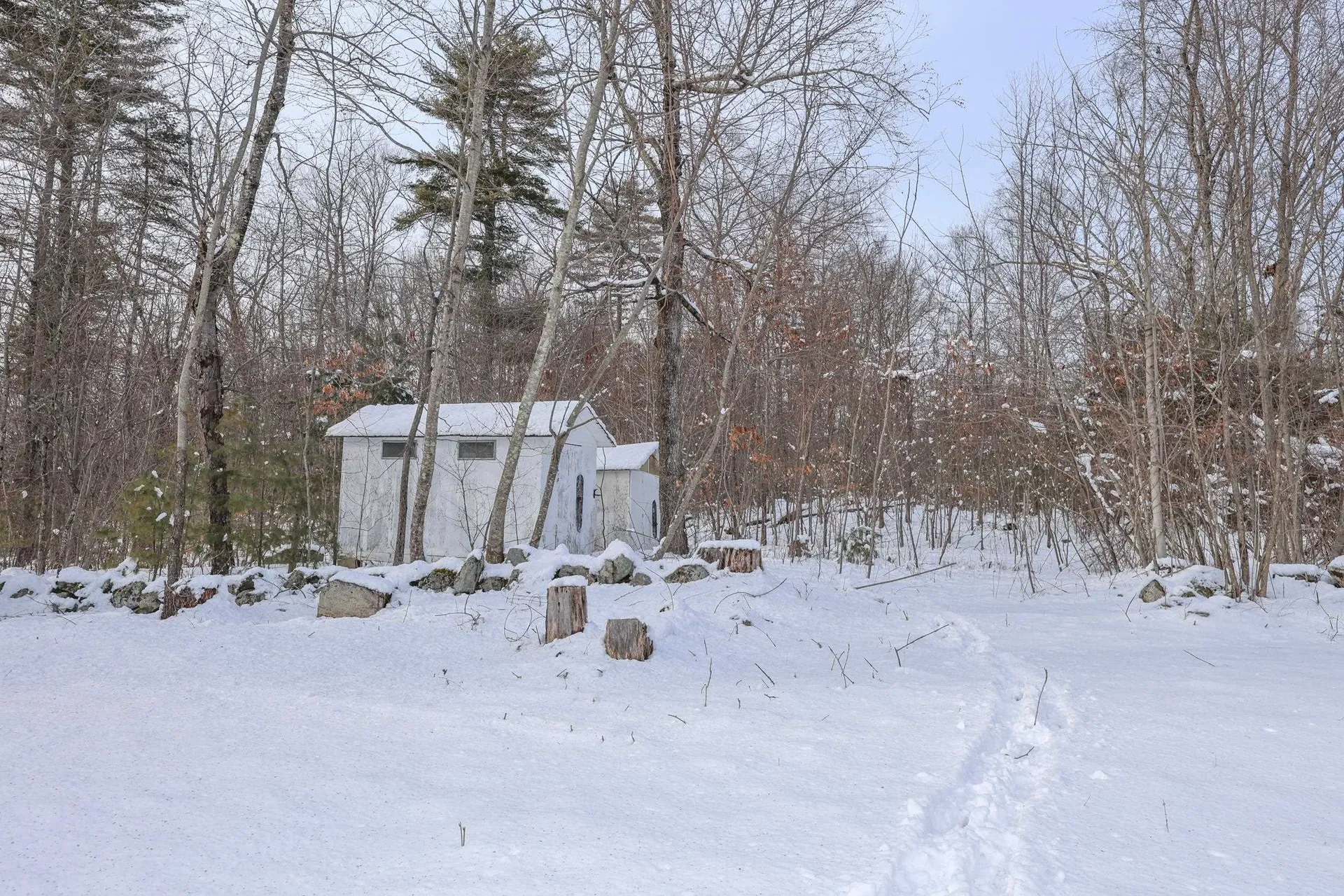 128 N Shore Road Derry NH 03038