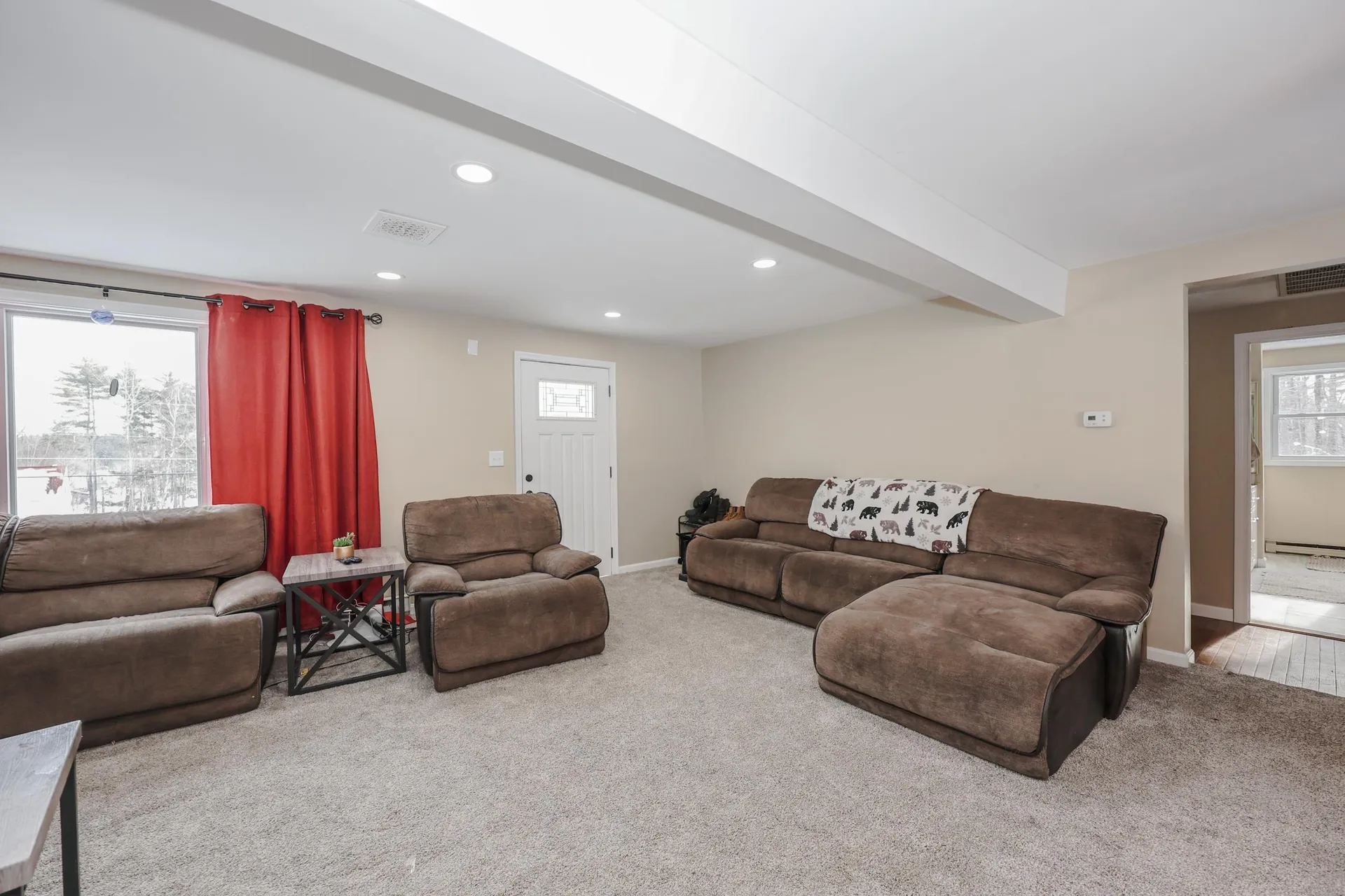 128 N Shore Road Derry NH 03038