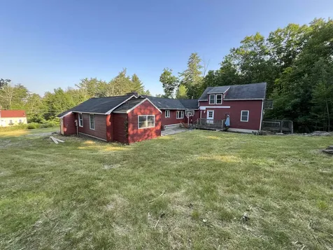 128 N Shore Road Derry NH 03038