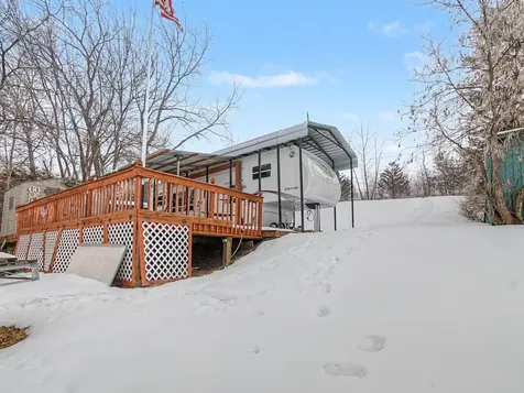 9 Sampson Road Orwell VT 05760