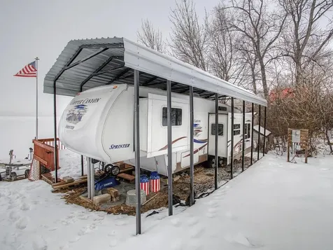 9 Sampson Road Orwell VT 05760