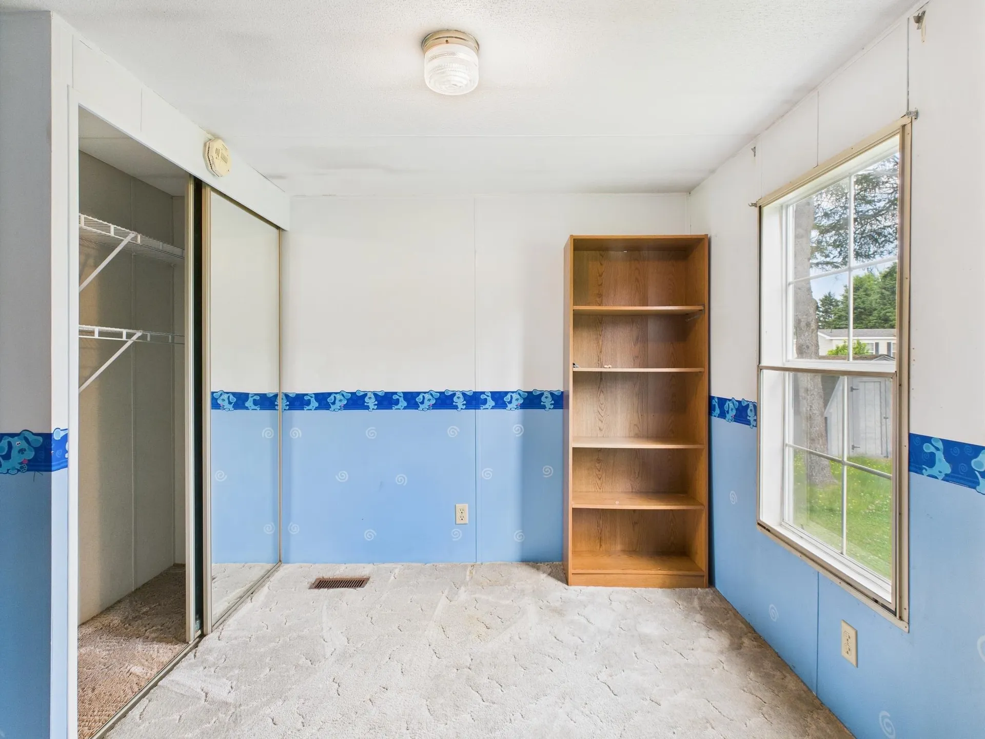 13 Nh Route 145 Colebrook NH 03576