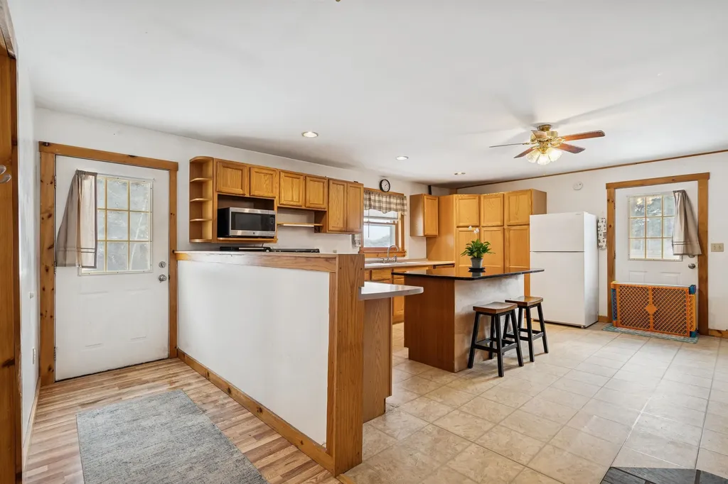 9 Cherry Hill Road Grafton NH 03240