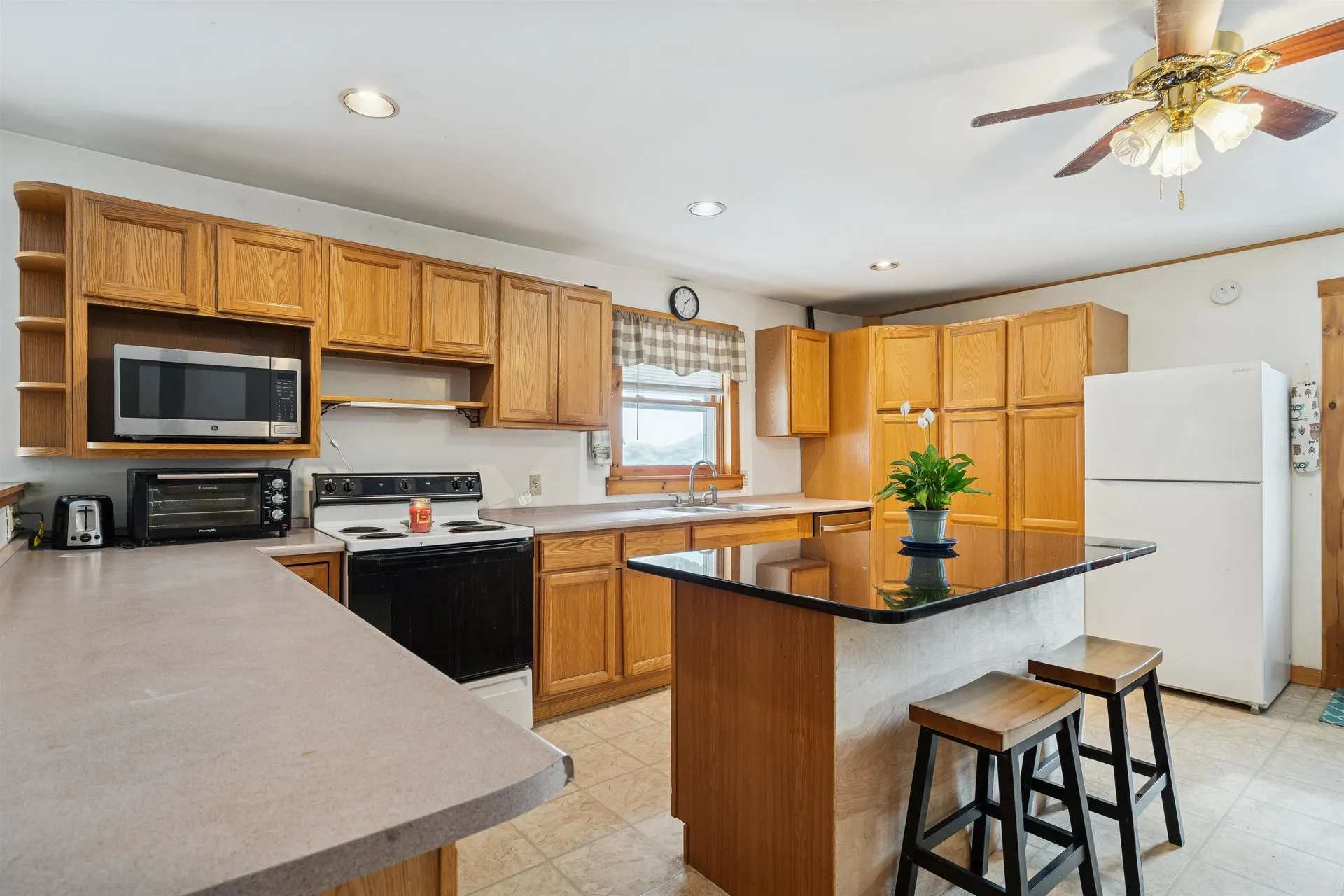 9 Cherry Hill Road Grafton NH 03240