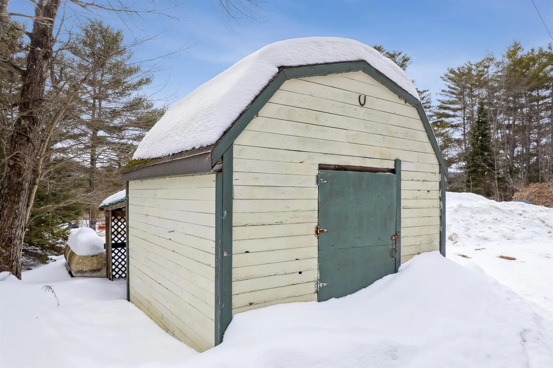 9 Cherry Hill Road Grafton NH 03240