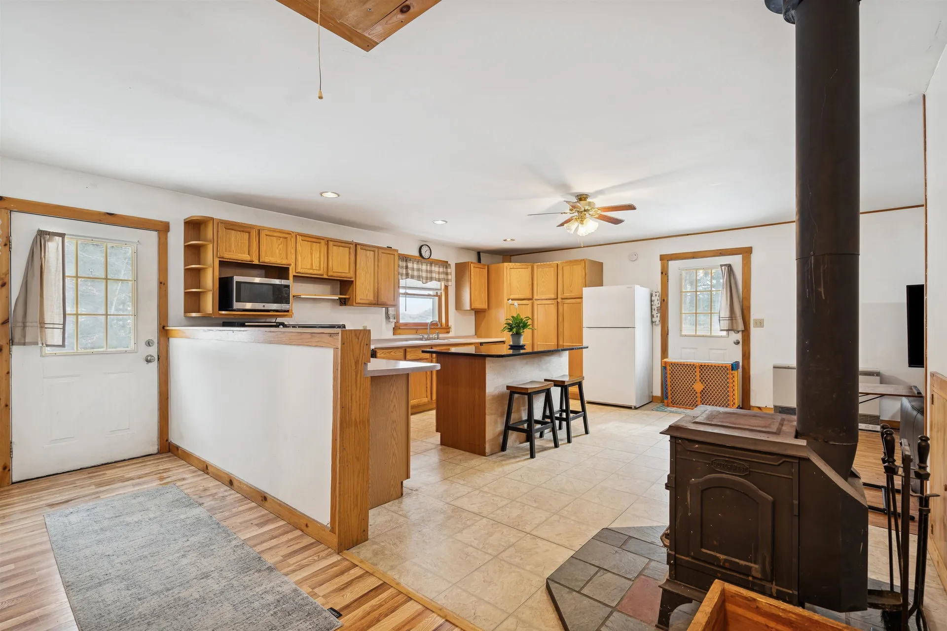 9 Cherry Hill Road Grafton NH 03240