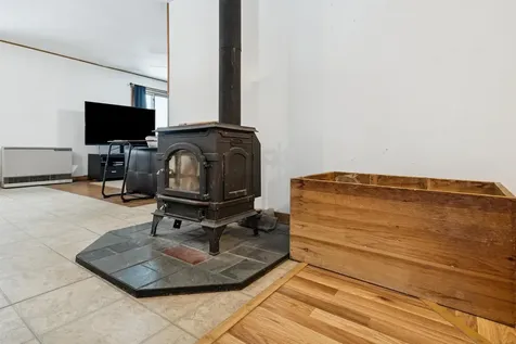 9 Cherry Hill Road Grafton NH 03240