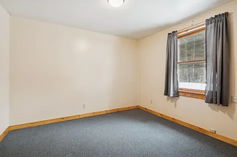 9 Cherry Hill Road Grafton NH 03240